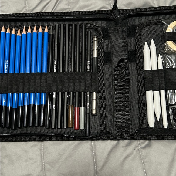 US Art Supply Black Artist Portfolio - Picture 3 of 5